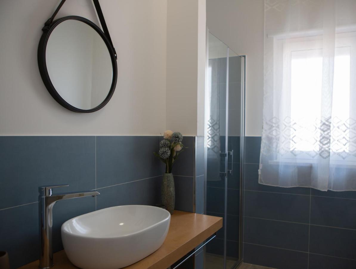 Villa Lombardo Luxury Balestrate Eksteriør billede