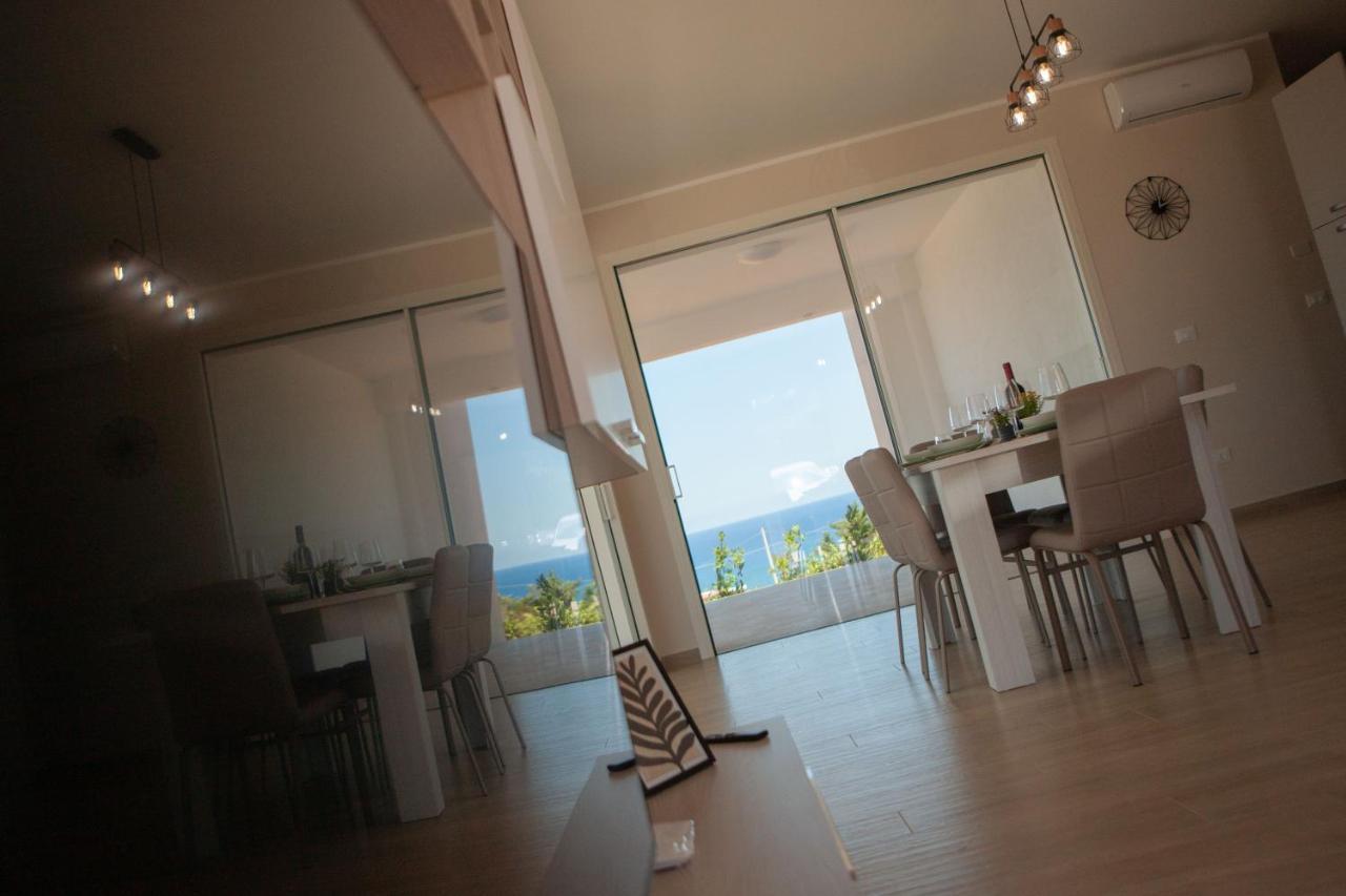 Villa Lombardo Luxury Balestrate Eksteriør billede